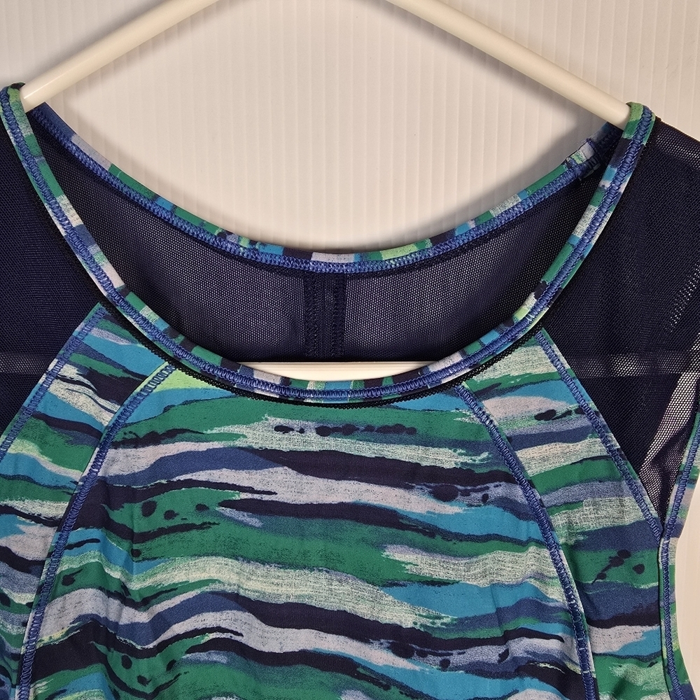 Lululemon Womens Sculpt Tank In Seven Wonders Multi/Hero Blue Measures Like 6-8 - Picture 4 of 11